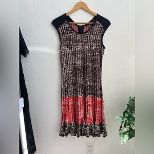 NIC & ZOE size PS 6-8 women’s stretch dress